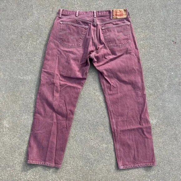 Levi’s 501 Burgundy Denim Jeans – Size 40x32 – Bold, Classic & Unapologetic 🍷 - Picture 4 of 7